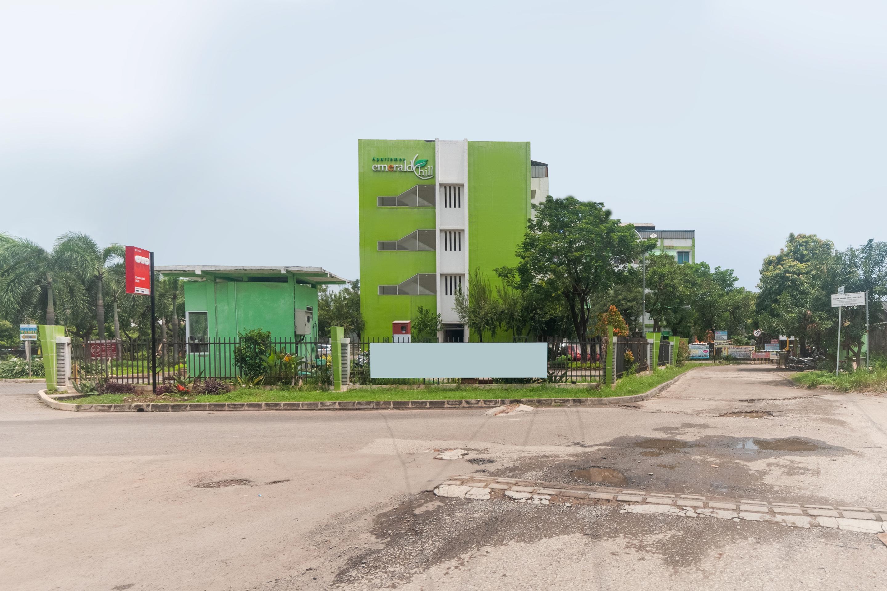 Oyo 3146 Emerald Hill Telukjambe Екстериор снимка